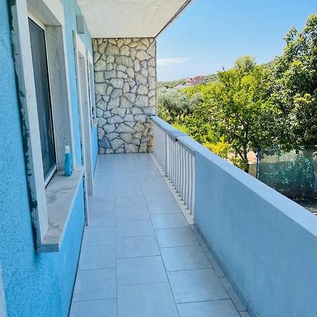 Oaza Mira Apartment Tisno Exterior photo