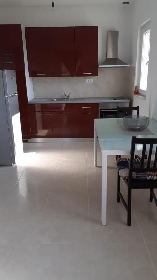 Oaza Mira Apartment Tisno Exterior photo